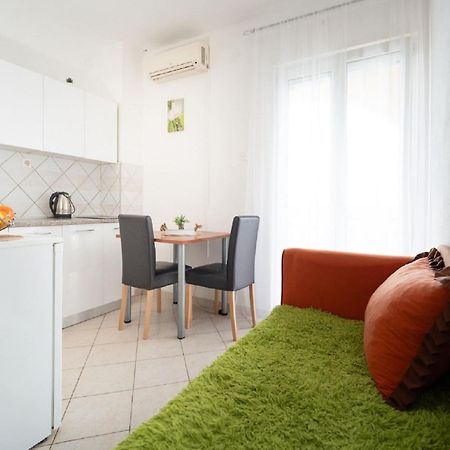 Apartments Milic - One Bedroom Apartment With Sea View And Terrace Gornji Karin Exteriér fotografie