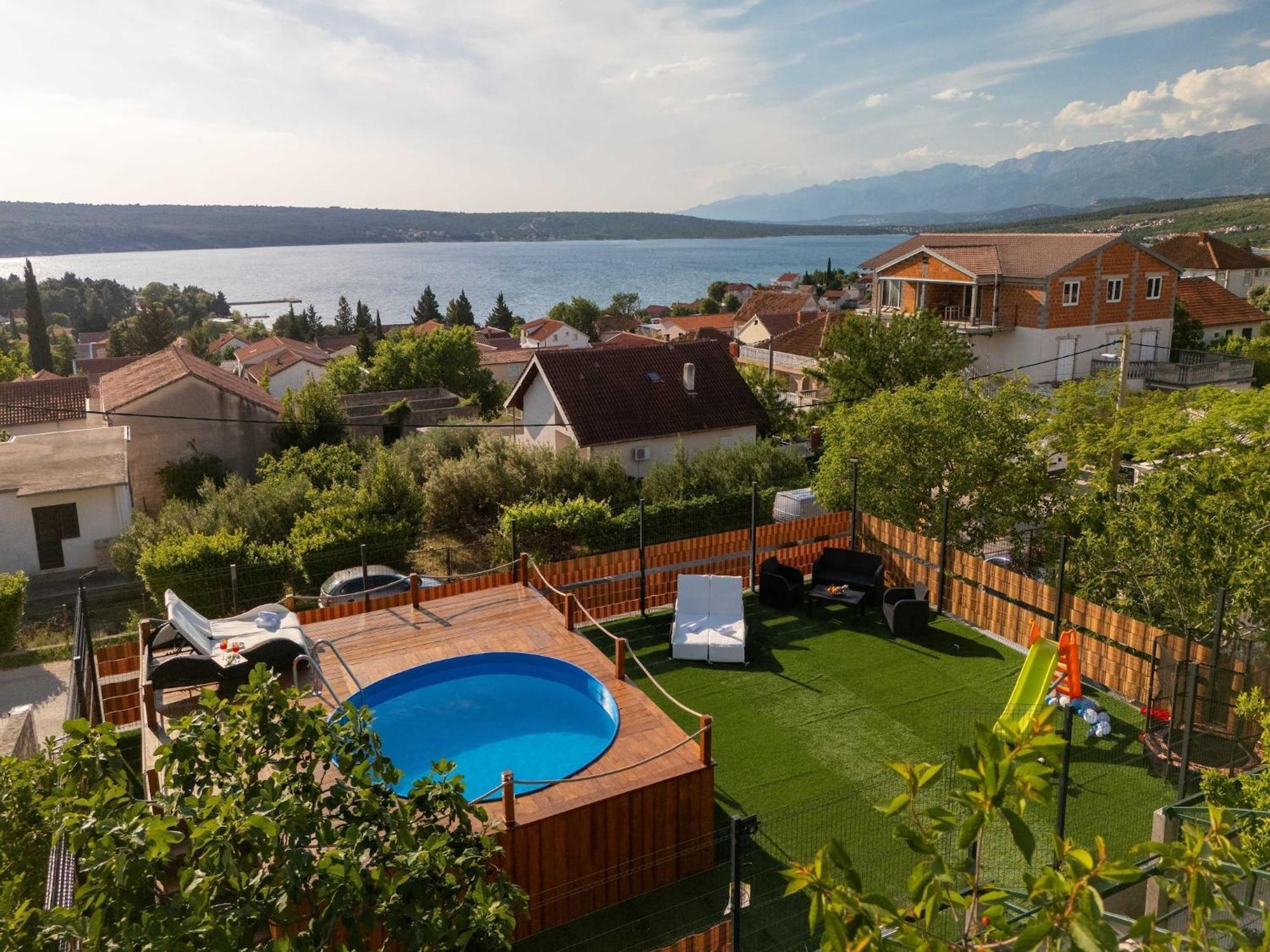 Apartments Milic - One Bedroom Apartment With Sea View And Terrace Gornji Karin Exteriér fotografie